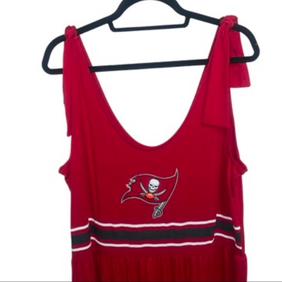 Tampa Bay Buccaneers NFL G-III 4Her by Carl Banks Red Game Over Maxi Dress 2XL - Picture 4 of 12